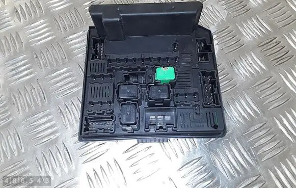 Nissan Qashqai Engine control unit/module 284B7BB03D