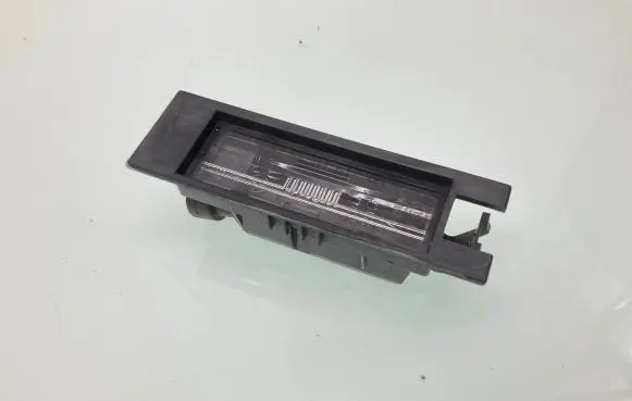 Opel Insignia A Number plate light 13251936