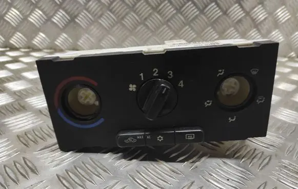 Opel Zafira A Climate control unit 12032002 93101