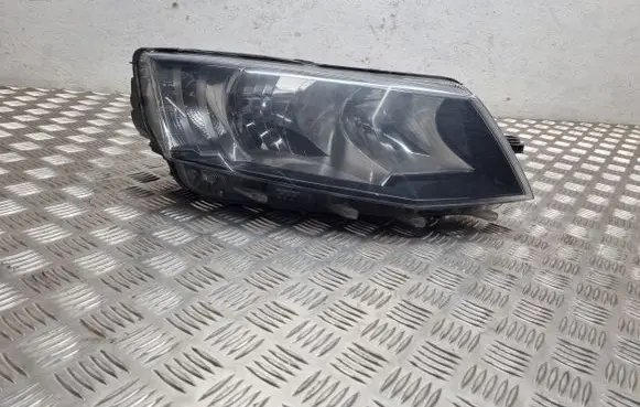 Skoda Octavia Mk3 (5E) Headlight/headlamp 5E1941016