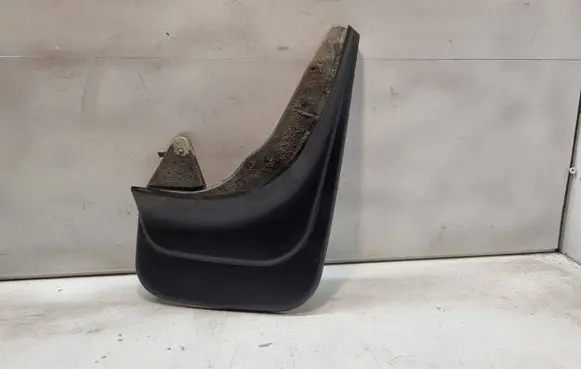Opel Meriva A Rear mudguard