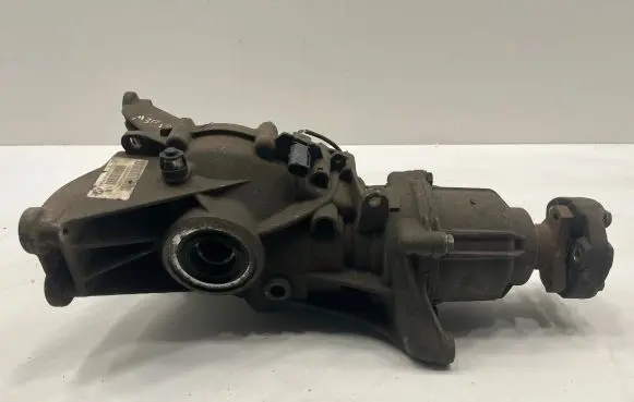 Mini Cooper Countryman R60 Rear differential 9803478
