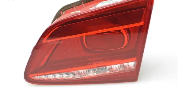 Volkswagen PASSAT B7 Tailgate rear/tail lights 3AE945094J