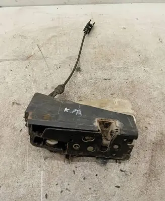 Seat Alhambra (Mk1) Front door lock