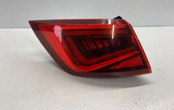 Seat Leon (5F) Rear/tail lights 5F9945207B 90096337 909963371JVJ