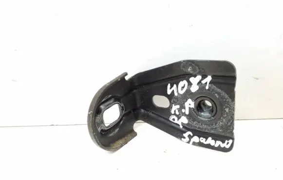 Mercedes-Benz CL C216 Fender mounting bracket A2218800148