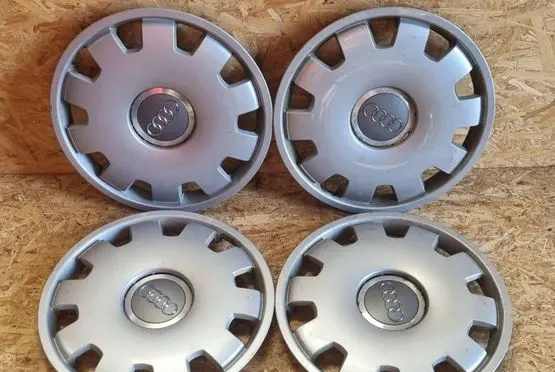 Audi A4 S4 B7 8E 8H R16 wheel hub/cap/trim 4B0601147D