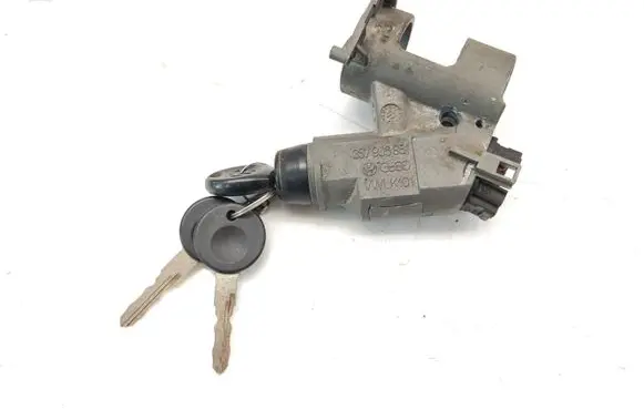 Volkswagen Golf III Ignition lock 357905851