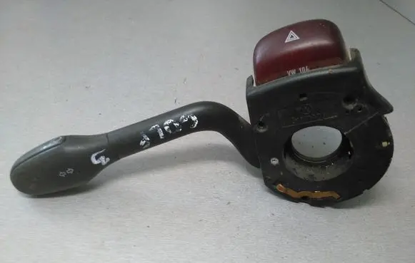 Volkswagen Golf III Indicator stalk DOTSAEQB91 SAEQB91 QB91