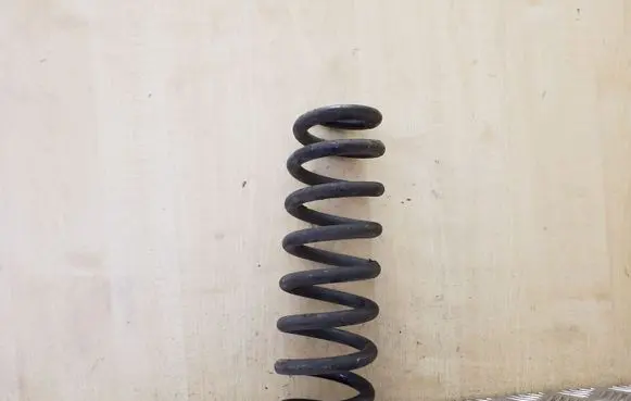 BMW 3 E90 E91 Rear coil spring