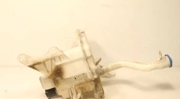 Toyota Auris E180 Windshield washer fluid reservoir/tank 30891