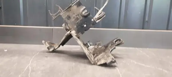 Audi A4 S4 B6 8E 8H ABS pump bracket 8e0614119g