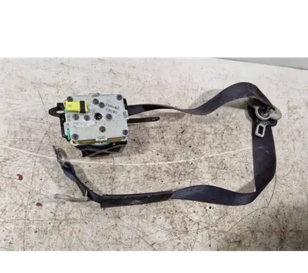 Toyota Urban Cruiser (XP110) Front seatbelt 1033184 0438118
