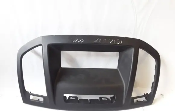 Opel Insignia A Radio/GPS head unit trim 495050031