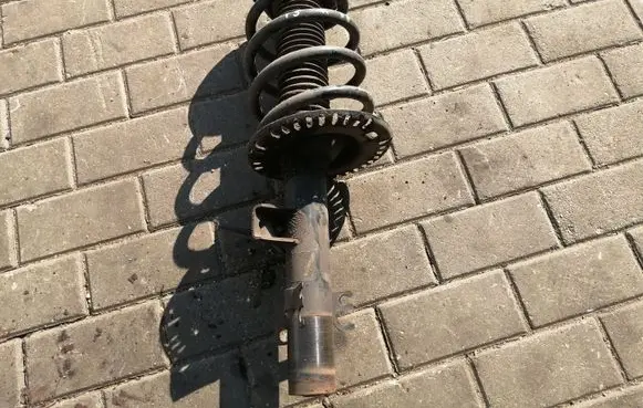 Volkswagen Transporter - Caravelle T5 Front shock absorber with coil spring