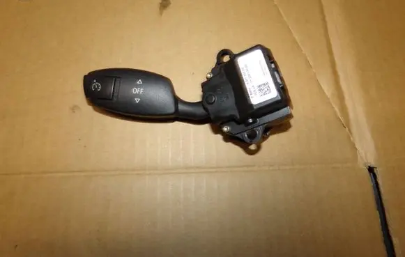 BMW 5 E60 E61 Cruise control stalk 6951352