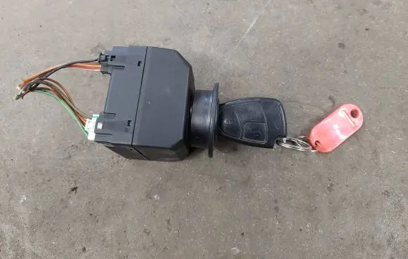 Mercedes-Benz R W251 Ignition lock 1645450708