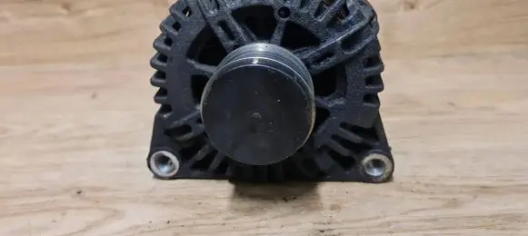 Citroen Berlingo Generator/alternator 9646321780