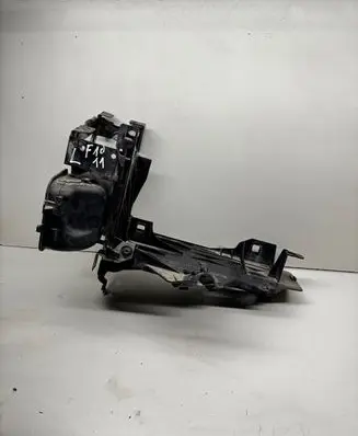 BMW 5 F10 F11 Headlight/headlamp mounting bracket 7200793 51647200793 11071510