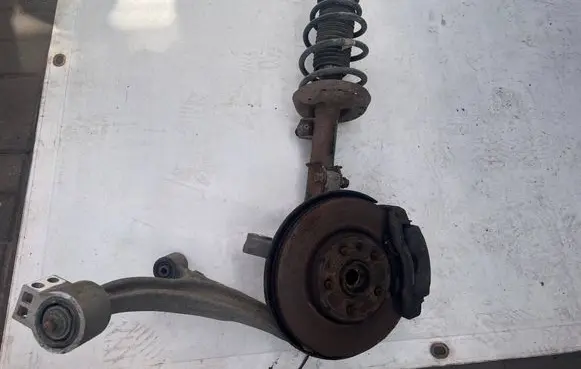 Opel Astra J Front shock absorber/damper 13354022