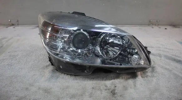 Mercedes-Benz C W204 Headlight/headlamp 030123420400 A2048208461 LE06A6148