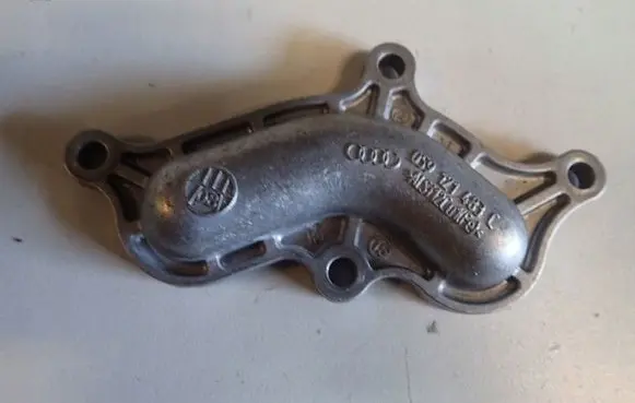 Audi A6 S6 C7 4G other engine part 059121483C