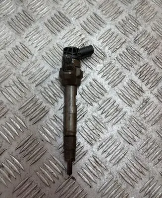 BMW 3 F30 F35 F31 Fuel injector 0445110478 781070202