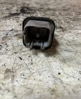 Toyota Avensis T250 Glow plug pre-heat relay 2861067010 1567009670