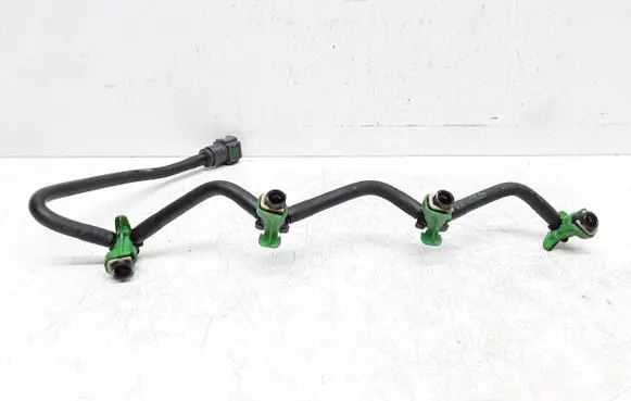 Volvo V40 Fuel return line/hose 