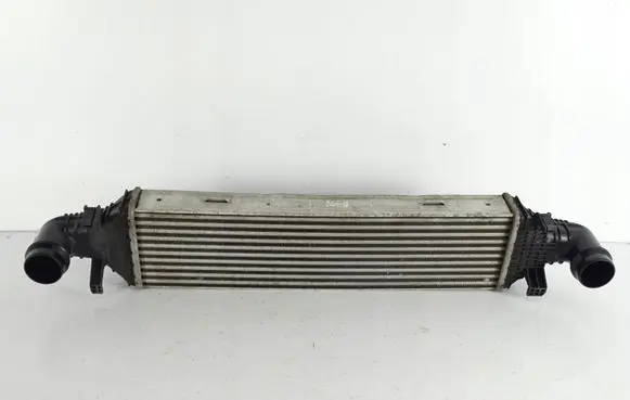 Mercedes-Benz GLK (X204) Intercooler radiator A2045000200