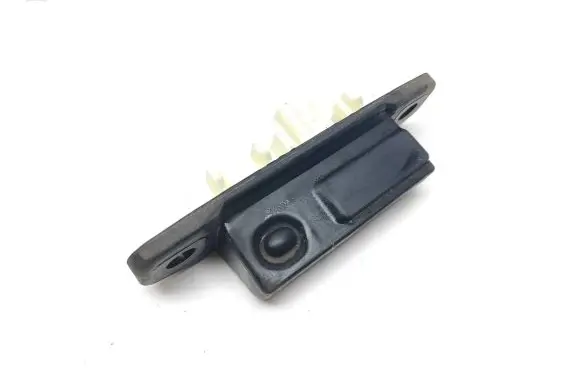 Toyota C-HR I Tailgate/boot open switch button 15D355