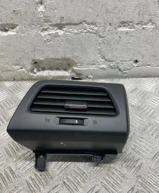 Honda CR-V Dash center air vent grill 776201A0A0 77620TA0A 703021