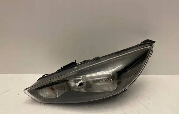 Ford Focus Headlight/headlamp F1FB13W030