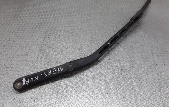 Mercedes-Benz CLK A209 C209 Windshield/front glass wiper blade A2038202744