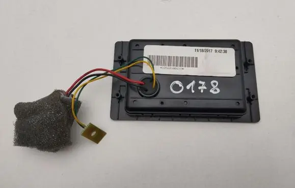 Chrysler Pacifica Wireless charging module 