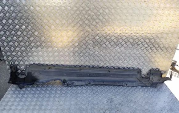 Volkswagen Touareg II Center/middle under tray cover 
