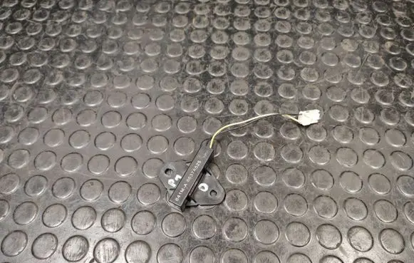 Peugeot 4008 Keyless system antenna 8637A525