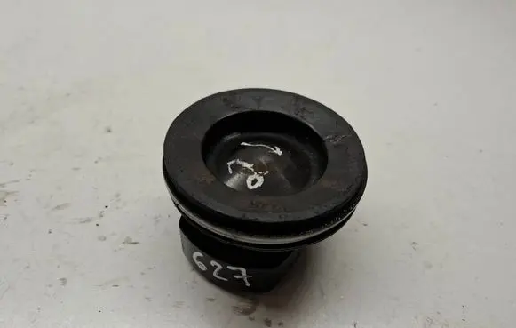 Mercedes-Benz SL AMG R231 Piston A2760306517 A2760300700