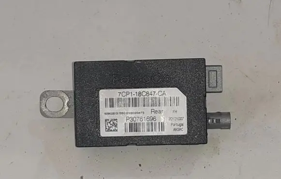 Ford C-MAX II Aerial antenna amplifier 7CP118C847CA