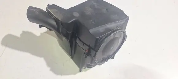 Ford Grand Tourneo Connect Air filter box AV619600BG 72344994