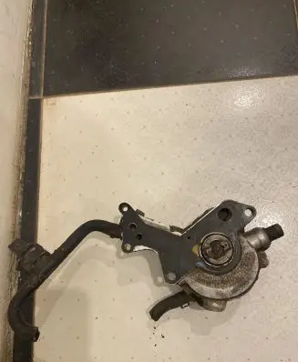 Audi A3 S3 8P Vacuum pump DRM20004