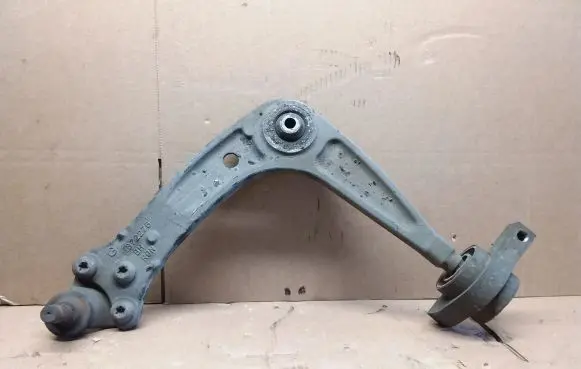 Peugeot 508 Front lower control arm/wishbone 872276