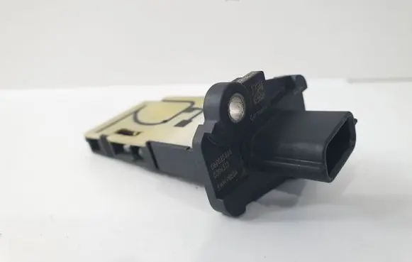 Nissan Qashqai Mass air flow meter 93450753