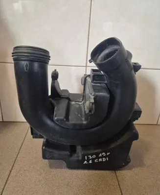 Hyundai i30 Intake resonator 28220G3000 28220J7000 28190G3000