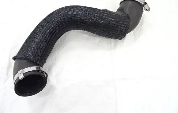 Citroen DS5 Intercooler hose/pipe 9677669580
