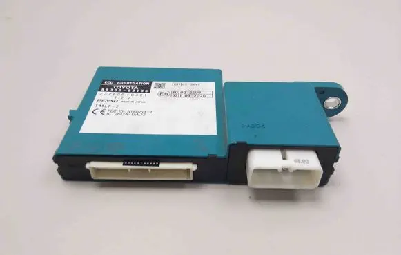 Toyota Urban Cruiser (XP110) Other devices 8930052130 2326000321