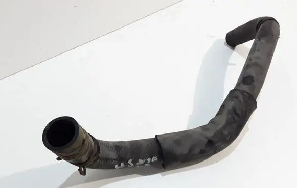 Hyundai Santa Fe Engine coolant pipe/hose