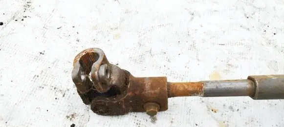 Honda CR-V Steering column universal joint 