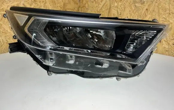 Toyota RAV 4 (XA50) Headlight/headlamp 27024176