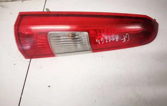 Volvo V70 Rear/tail lights 9154493
